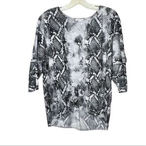 Charming‎ Charlie Top